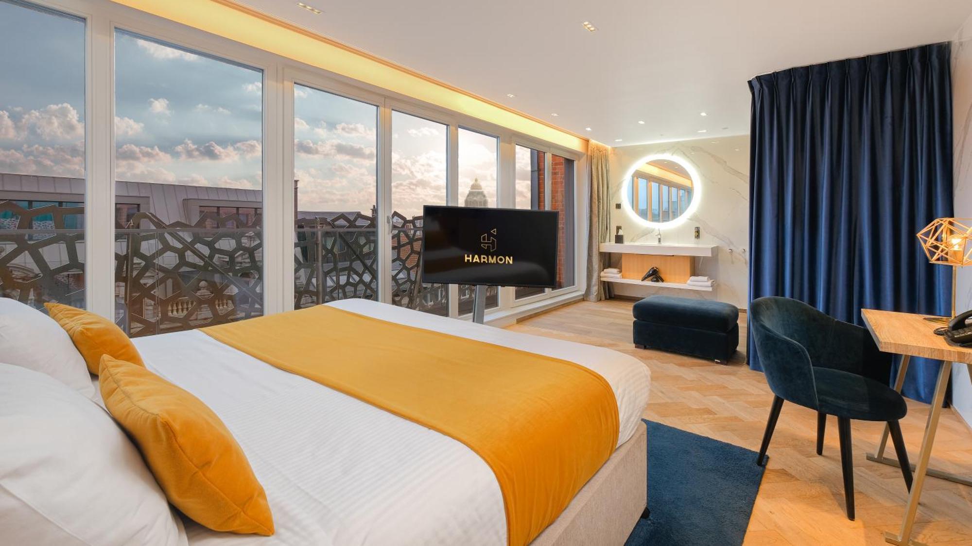 Hotel Harmon House - & 4*