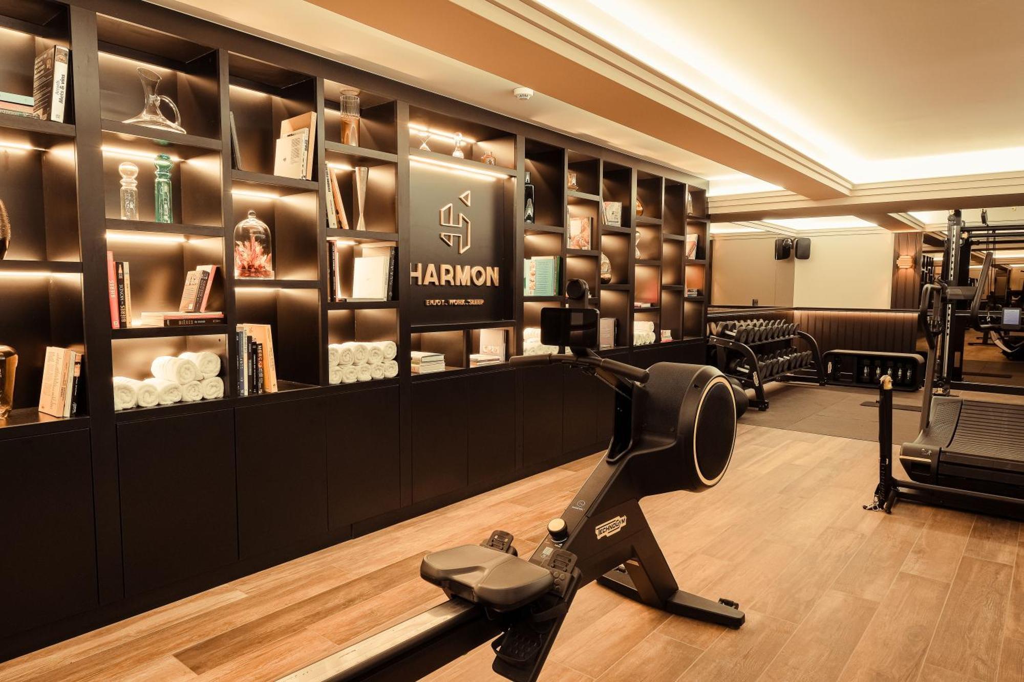 Hotel Harmon House - & 4*